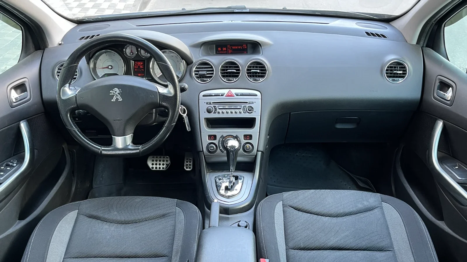   PEUGEOT 408 2026 — фото 4